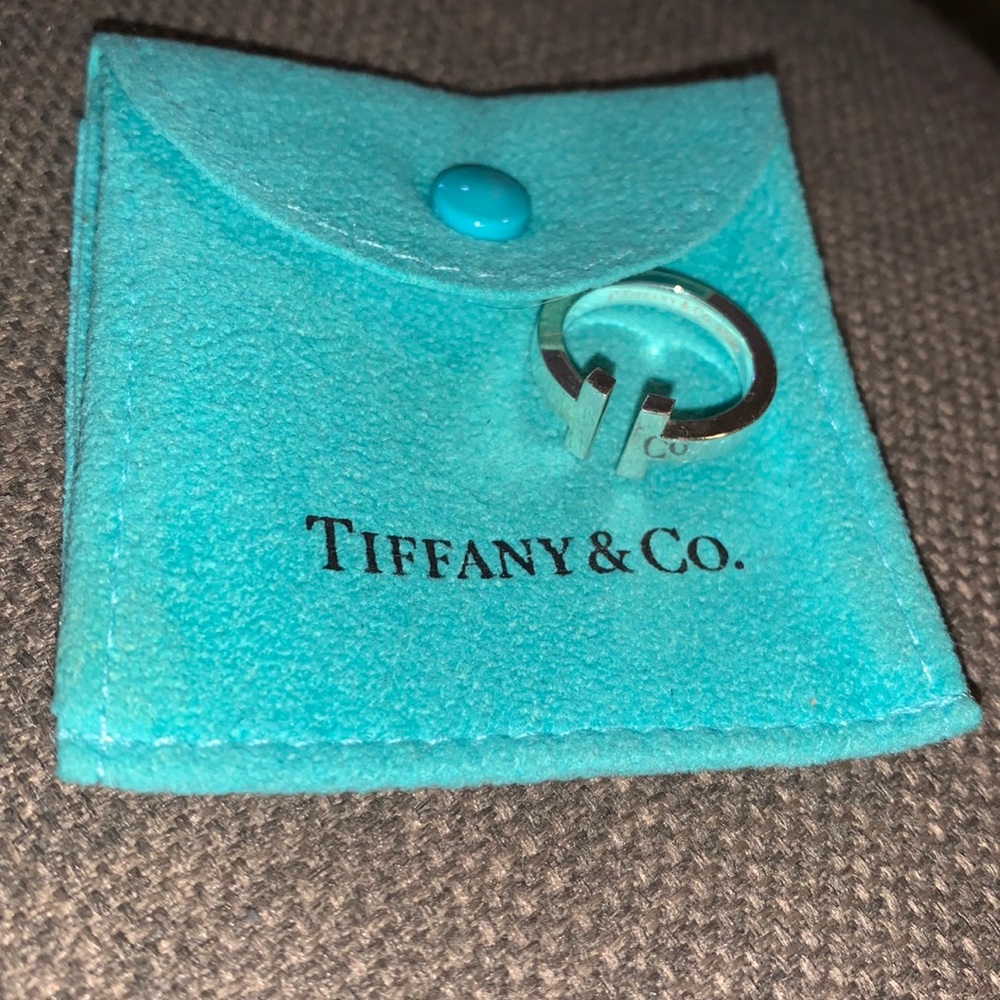 tiffany and co T ring